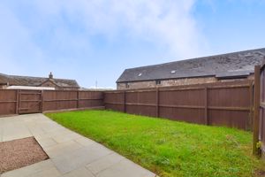 Enclosed front garden- click for photo gallery